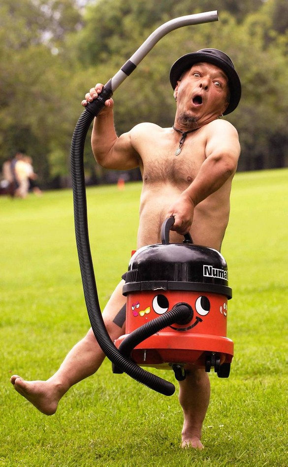 naked-dwarf-vacuum-park.jpg